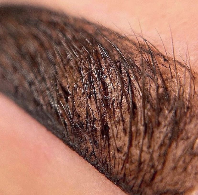 Tinte de cejas